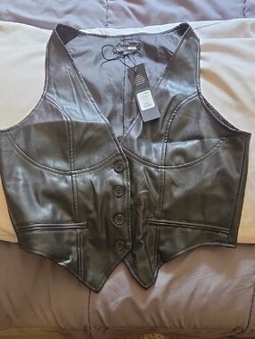 Fashion Nova Black Faux Leather V-Neck Vest
